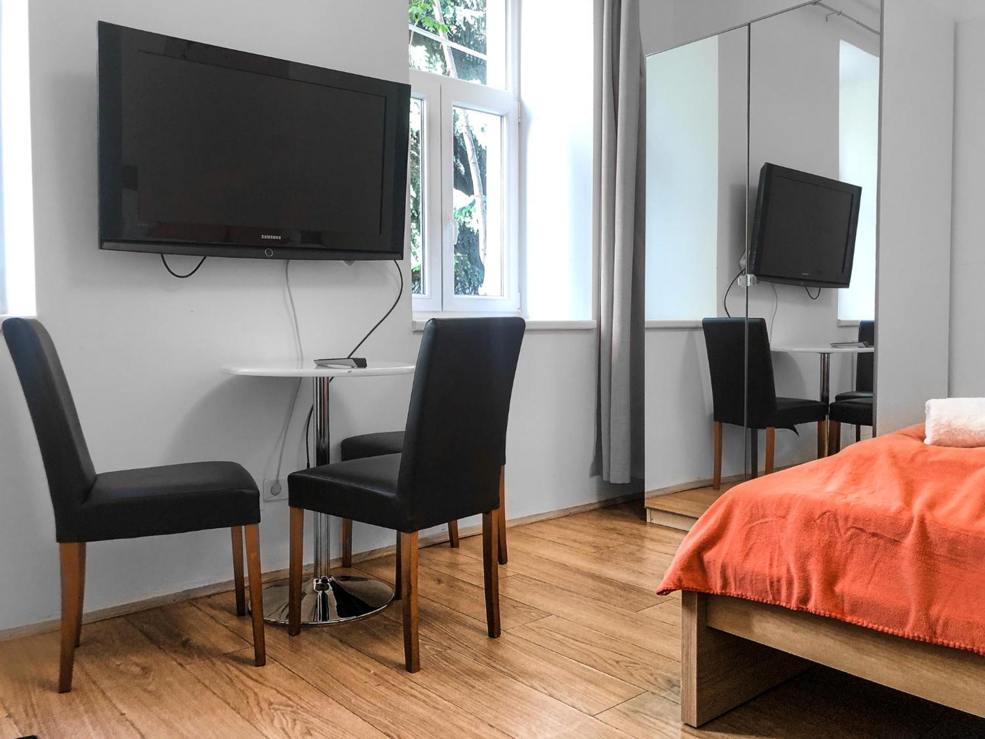 וינה Lovely 2Br Shared Apartment, Enkplatz U3, 15Min To Center מראה חיצוני תמונה